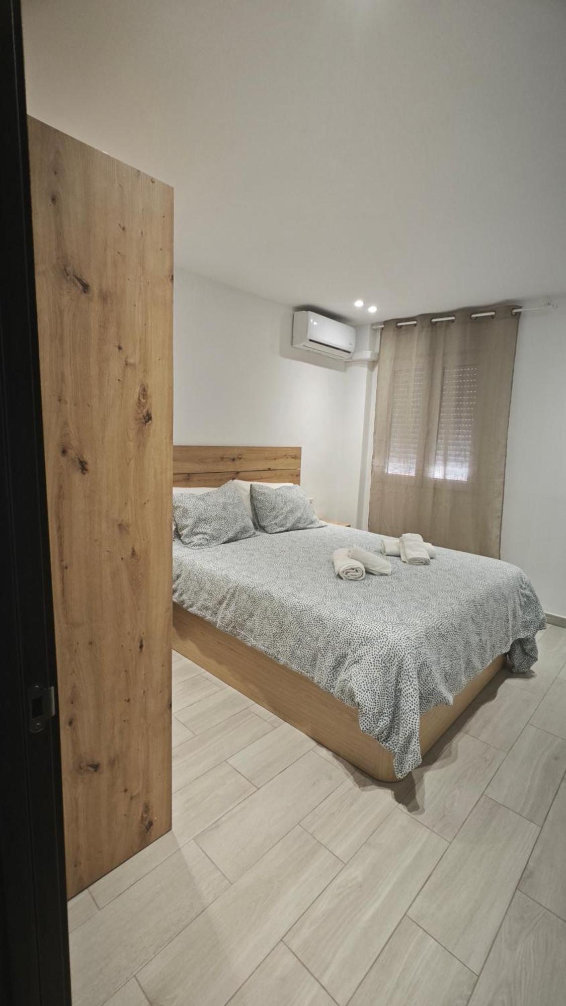 Vialia Playa Apartment Malaga Ngoại thất bức ảnh